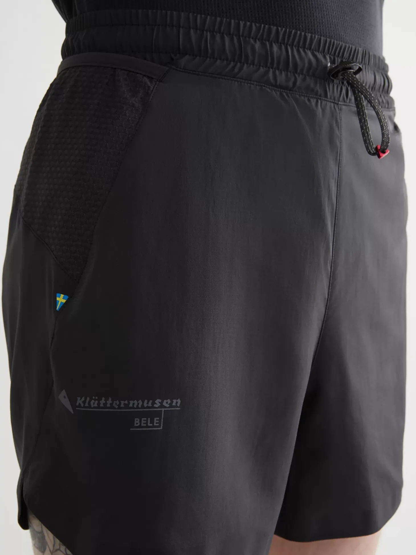 Klättermusen Shorts<Bele Raven
